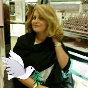 Meet your Posher, Luisa